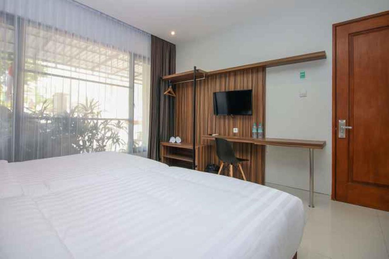 Kencana Residence Surabaya Exteriör bild