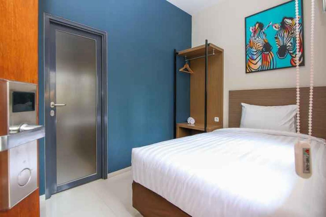 Kencana Residence Surabaya Exteriör bild